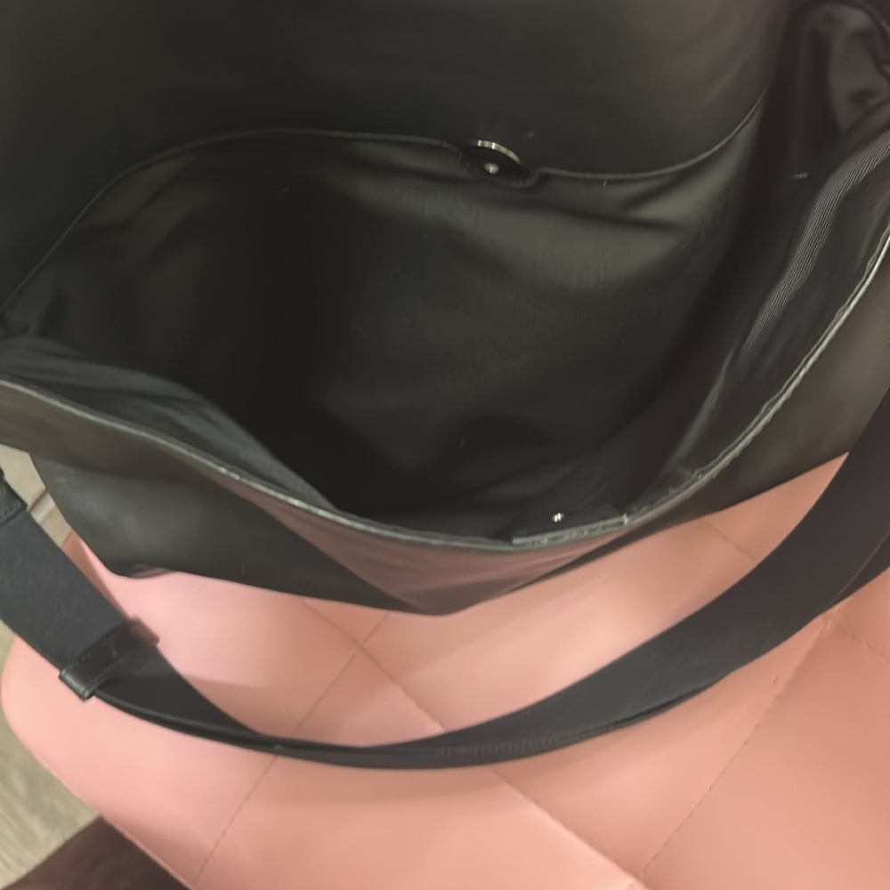 Coach Graham Foldover Crossbody Messenger Smooth Leather Black Bag. - Picture 14 of 16